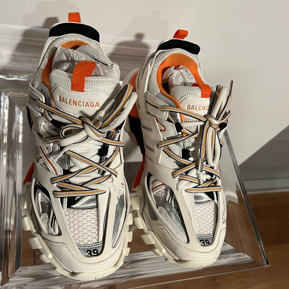 Balenciaga Track
